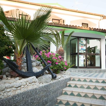 Hotel Marinella Капо-Ватикано Екстер'єр фото