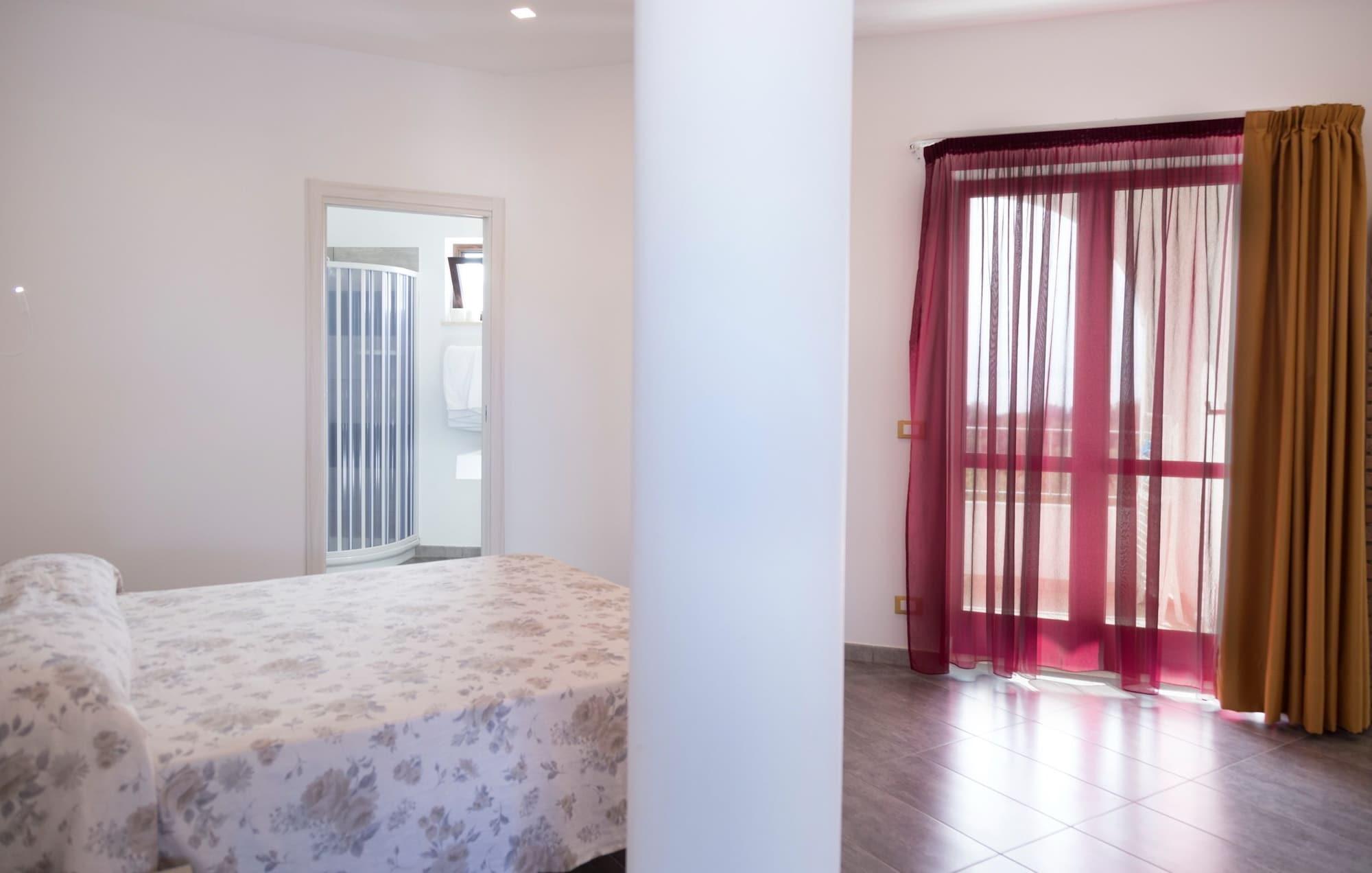 Hotel Marinella Капо-Ватикано Екстер'єр фото