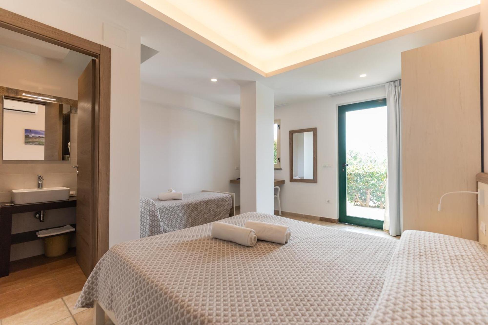 Hotel Marinella Капо-Ватикано Екстер'єр фото