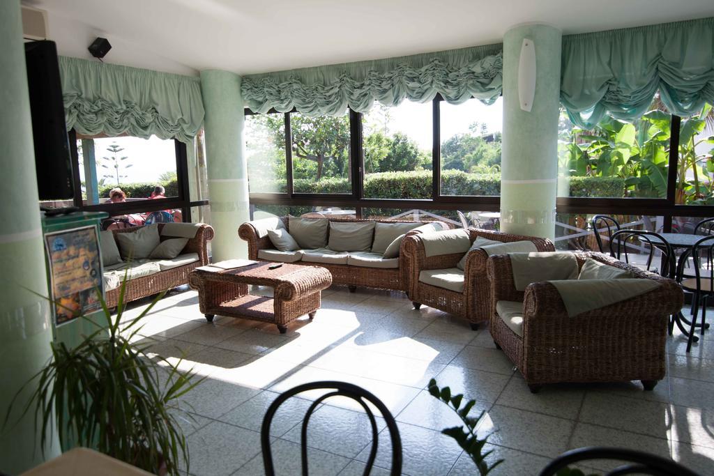 Hotel Marinella Капо-Ватикано Екстер'єр фото